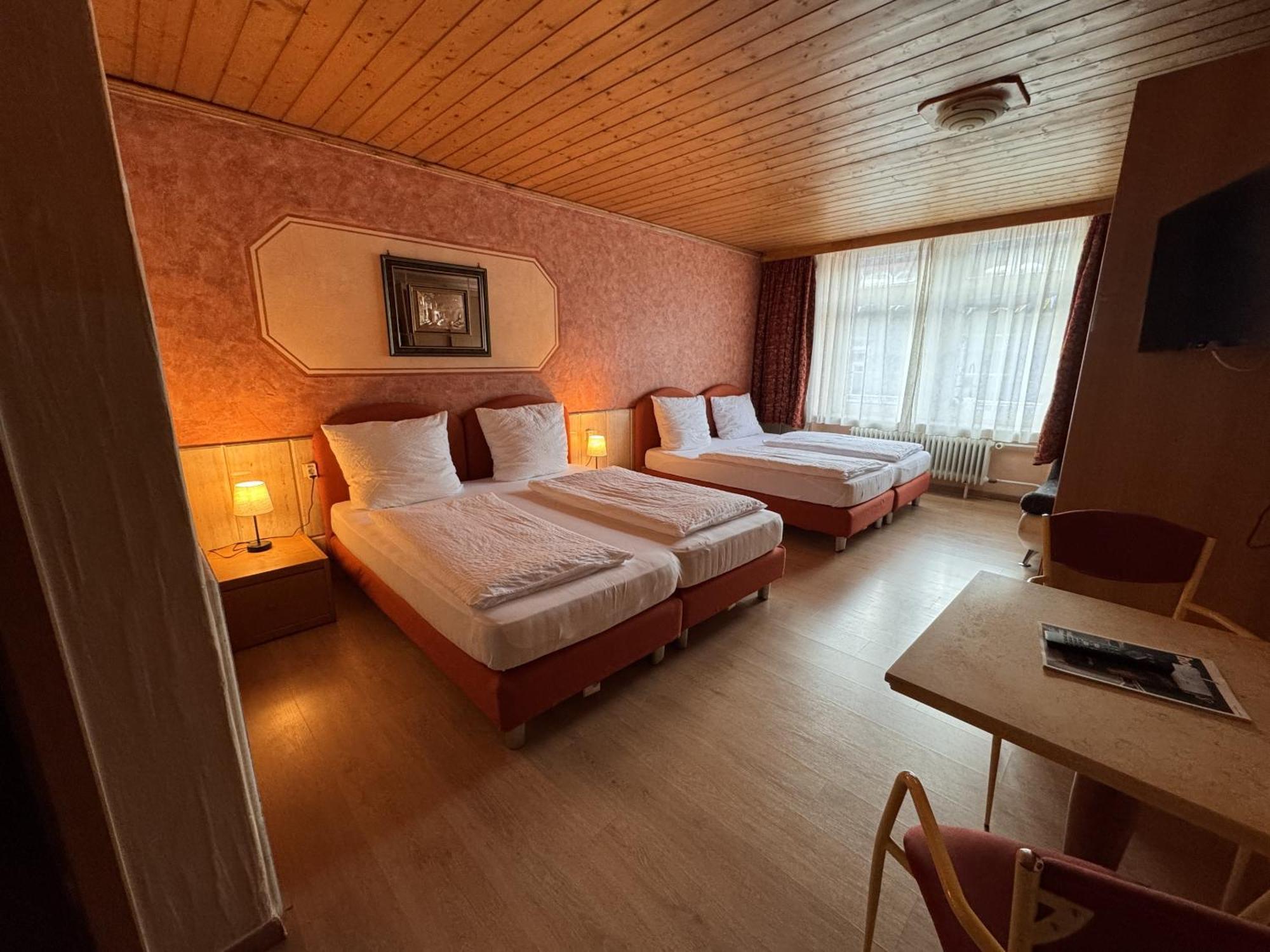 Black Forest Hotel טודנאו חדר תמונה